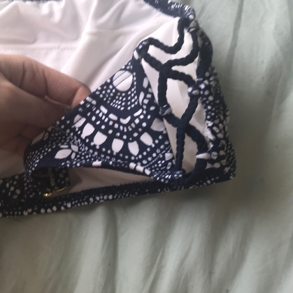 Bathing suit top - Picture 2 of 2